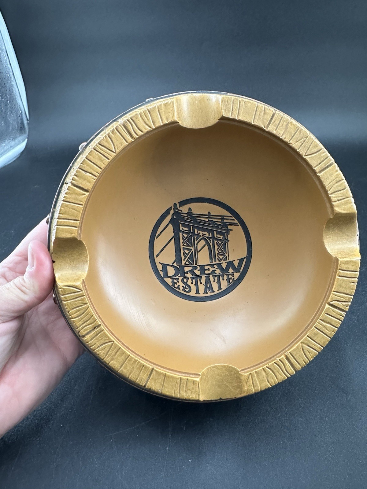 2021 Cigar Fest Herf Drew Estate Cigar 4 Rest Barrel Ashtray Man Cave