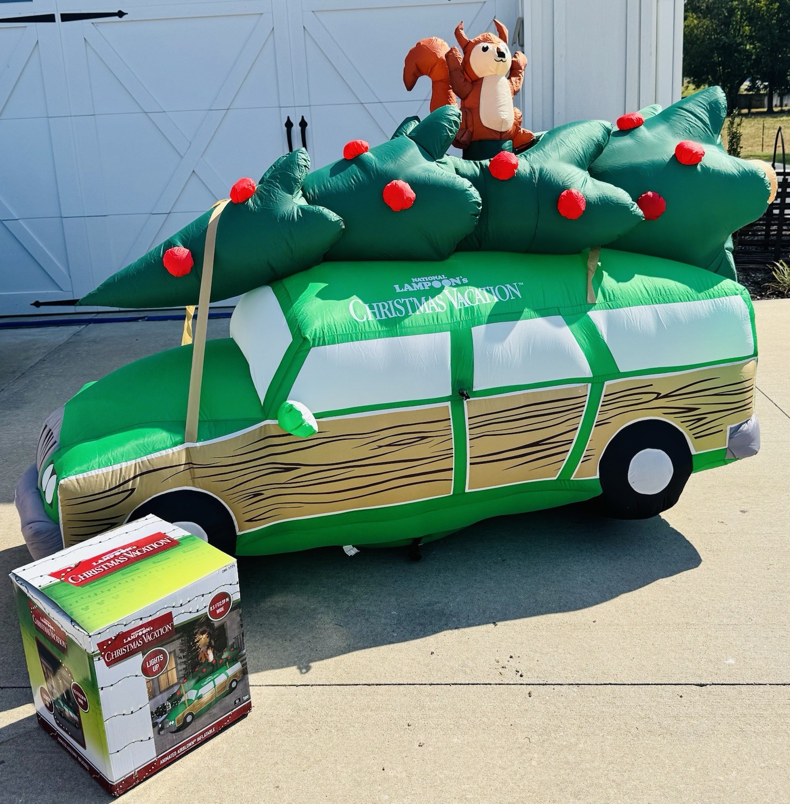 National Lampoons Christmas Vacation 8ft Inflatable Clark Griswold Station Wagon