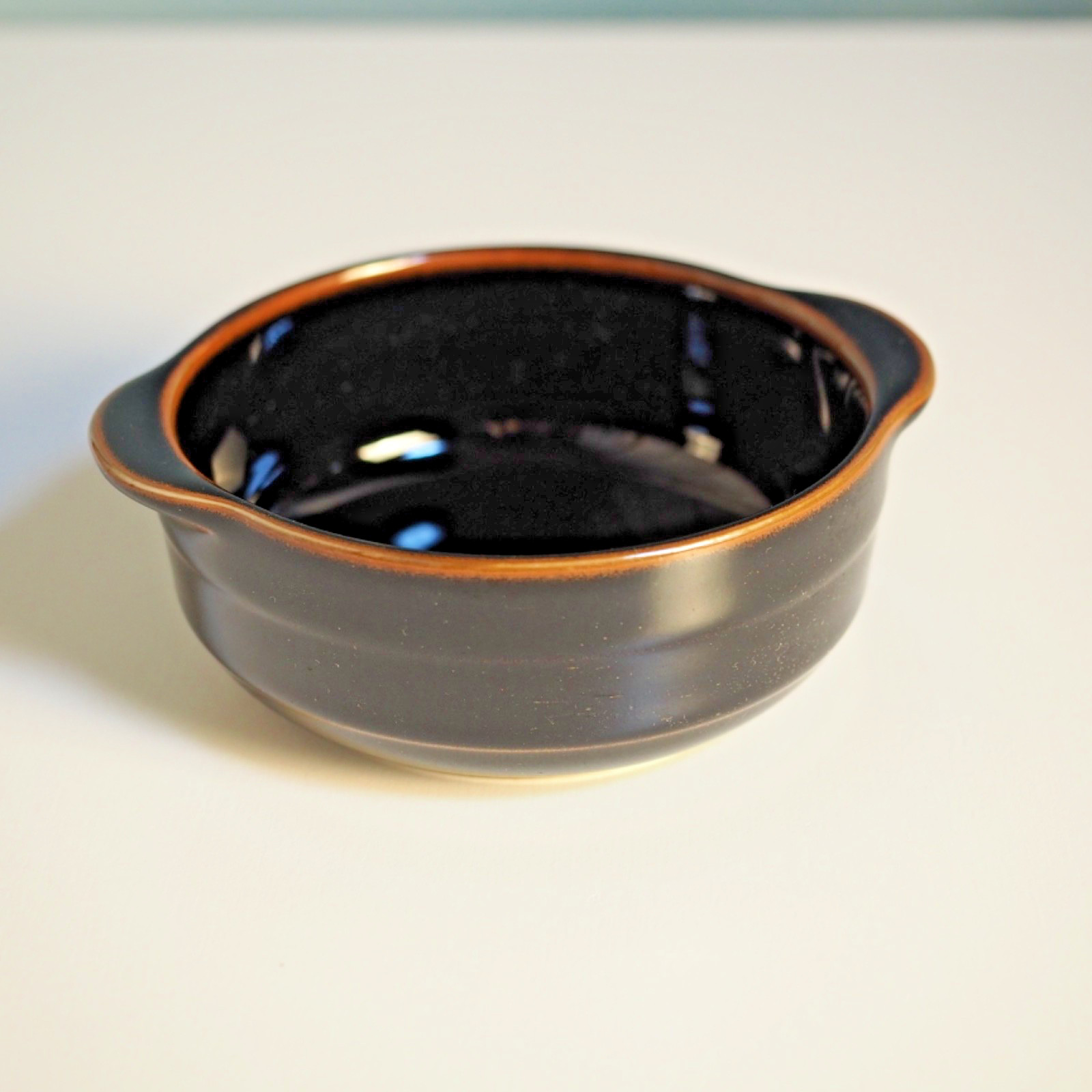 Vintage Tachikichi Japanese Ceramic Handled Black Bowl 2 Dark Brown Bands Rim