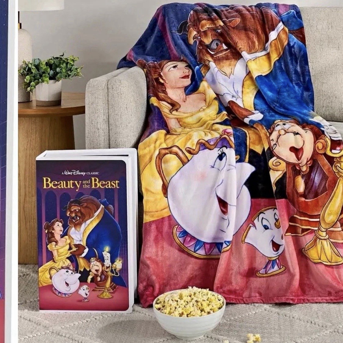 Disney Classic Beauty and The Beast VHS Boxed Silk Touch Throw Blanket 50