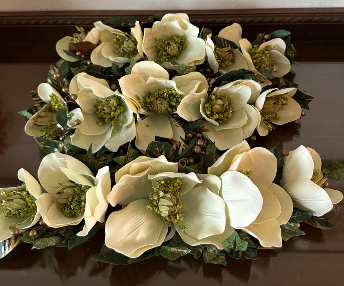 Set of 3 Partylite Floral Swag Flowers Magnolia Discontinued w/ Tags Set of 3 Partylite Floral Swag Flowers Magnolia Discontinued w/ Tags