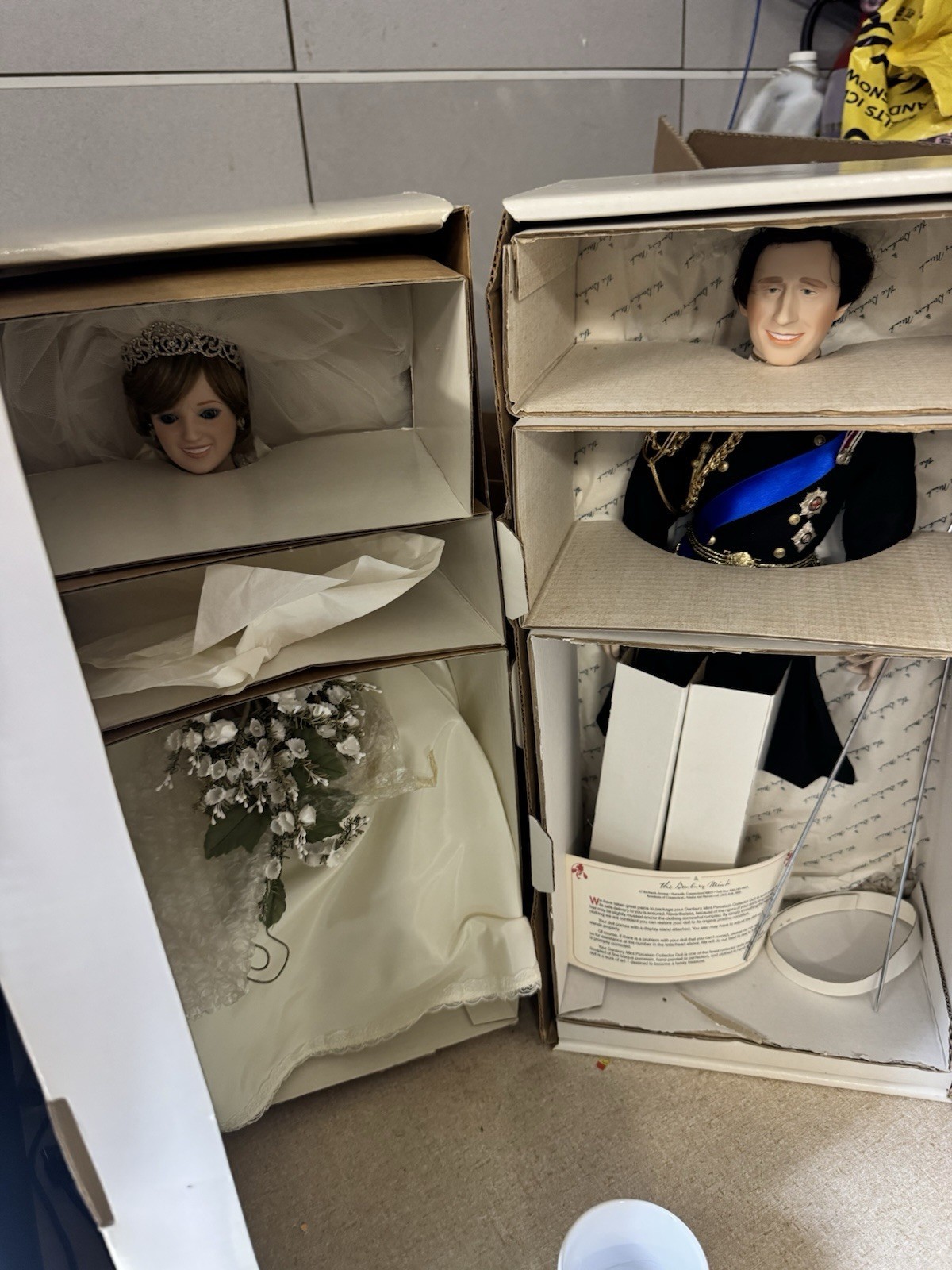 1986 Danbury Mint Princess Diana Bride Doll & Prince Charles Wedding Set 19