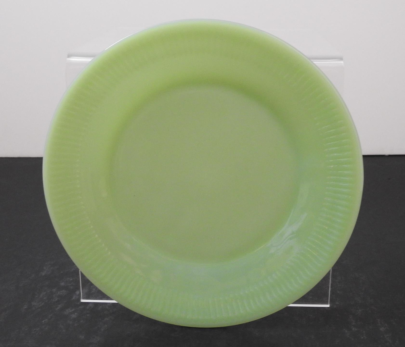 Vintage Anchor Hocking Fire King Jane Ray Jadeite Plate c1945-63 9 1/8