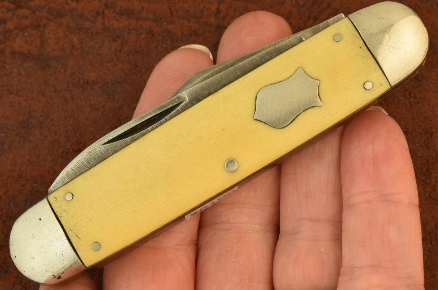 VINTAGE LF&C USA LANDERS FRARY & CLARK YELLOW CIGAR STOCKMAN KNIFE NICE (25198)