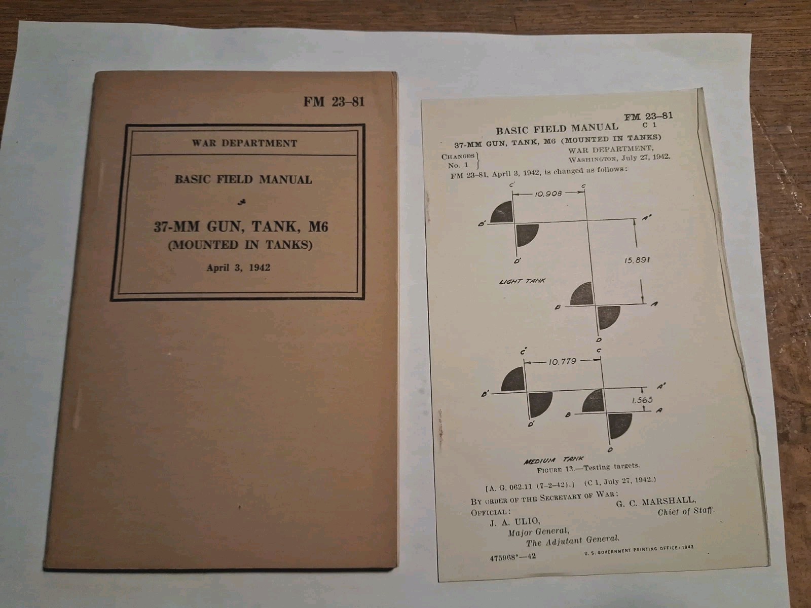 WWII 1942 FM 23-81 book 37-MM Gun,Tank,M6 mounted in tanks