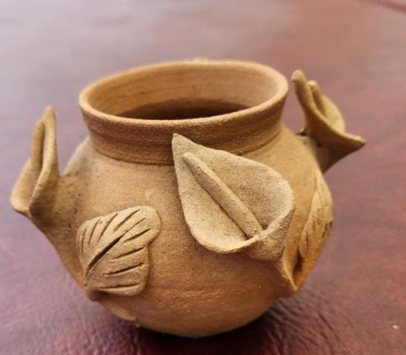 HANDMADE TERRACOTTA EARTHENWARE LILY BOW MEXICAN FOLK ART