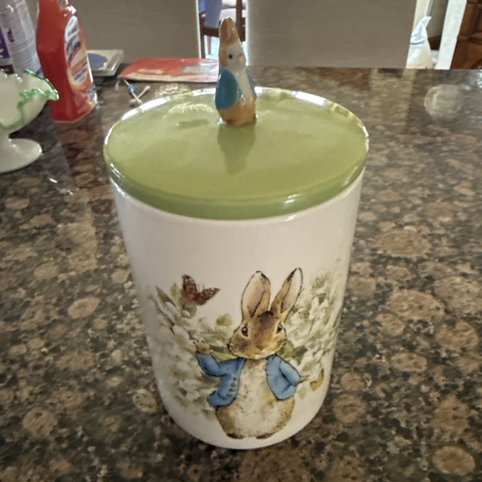 New BEATRIX POTTER Peter Rabbit 7 1/4” Canister Cookie Jar Zrike Beautiful Art New BEATRIX POTTER Peter Rabbit 7 1/4” Canister Cookie Jar Zrike Beautiful Art
