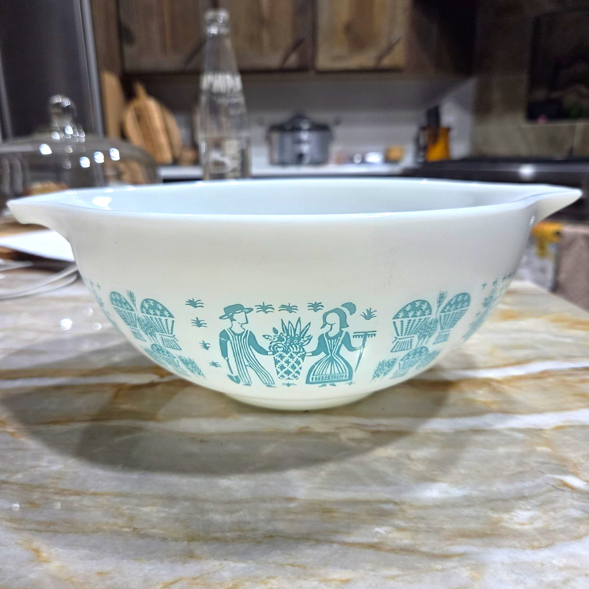 Vintage Pyrex Amish Butterprint Cinderella Mixing Bowl