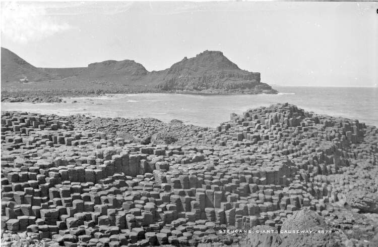 Steucans, Giant\'s Causeway, Co. Antrim Ireland c1900 OLD PHOTO