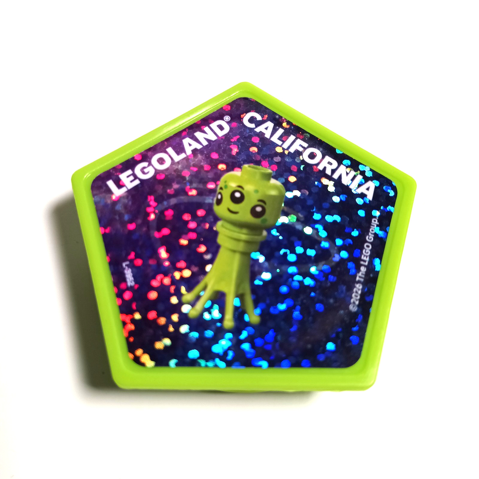 Legoland Lego California Slurple Alien Space Hologram Rare Exclusive Pop Badge