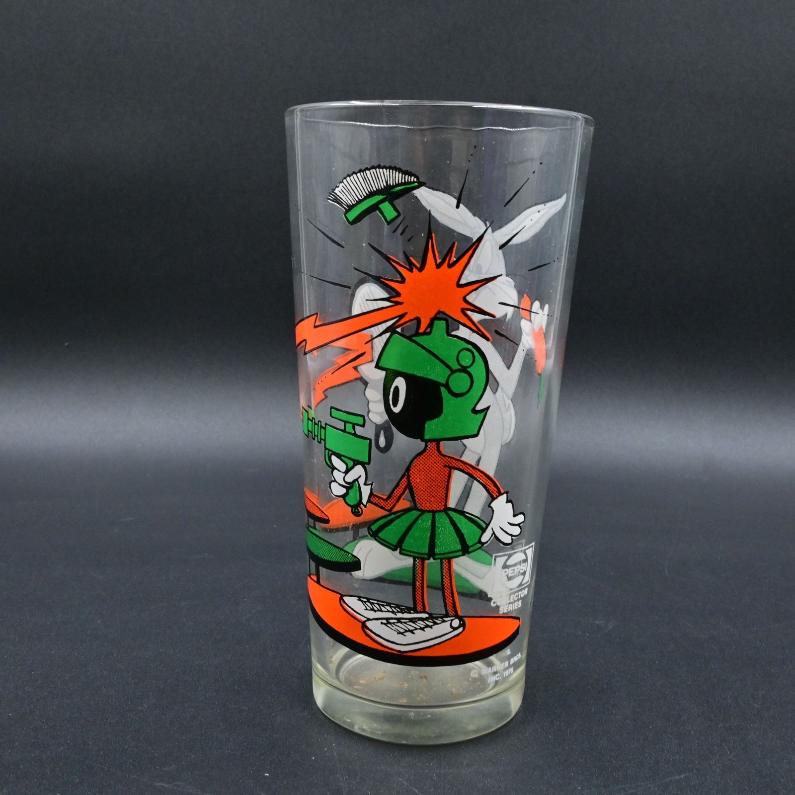 Bugs Bunny & Marvin The Martian Warner Bros Pepsi Collector Series 1976 Glass