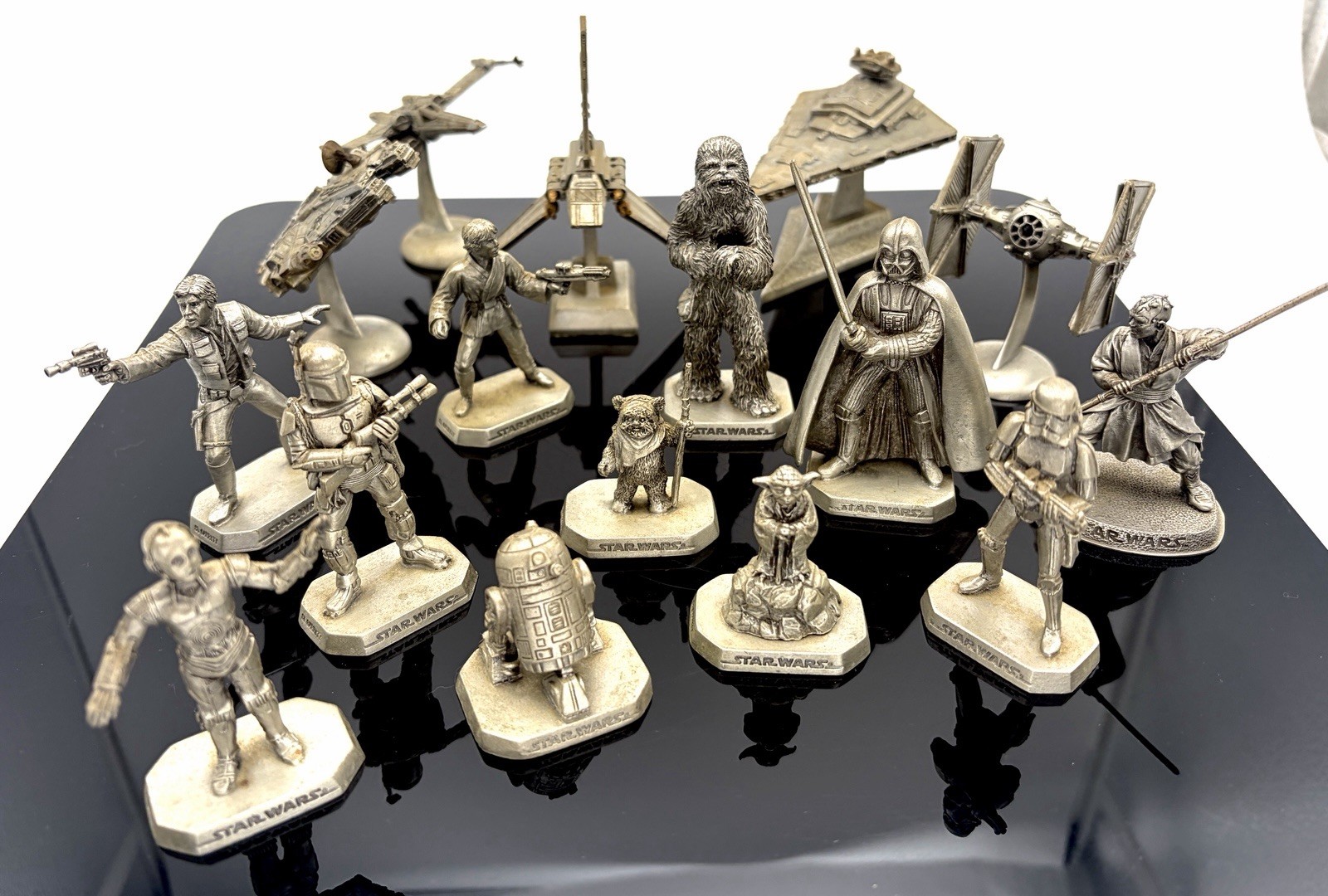 Set of 16 Vintage 90s Rawcliffe Fine Pewter Star Wars miniature figurines Set of 16 Vintage 90s Rawcliffe Fine Pewter Star Wars miniature figurines
