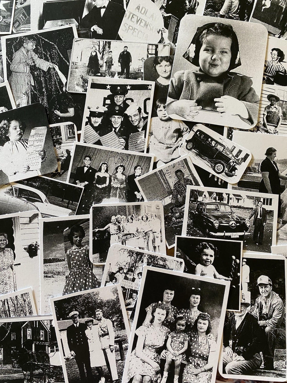 Ephemera Reprint Photo’s - 20 Count Lot of Vintage/Antique Photos Ephemera Reprint Photo’s - 20 Count Lot of Vintage/Antique Photos