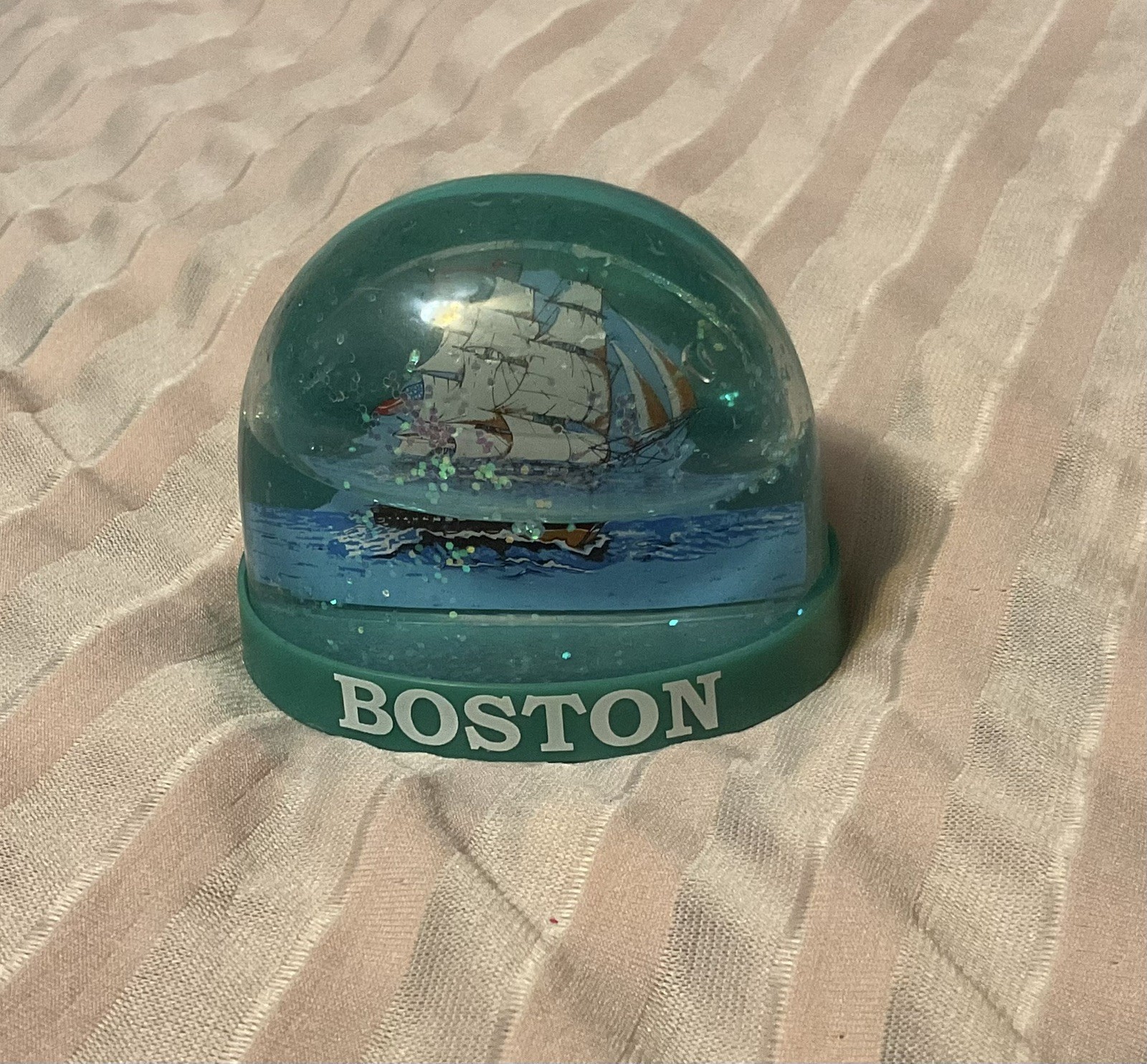 Vintage Boston USA Snow Globe Souvenir Collectible Landmark Dome 2.6 x 2”