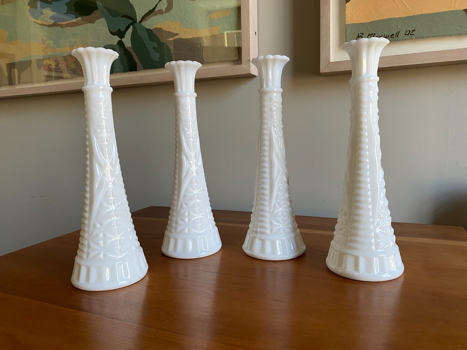 Set Of 4 Anchor Hocking Milk Glass Bud Vase Stars and Bars 9\