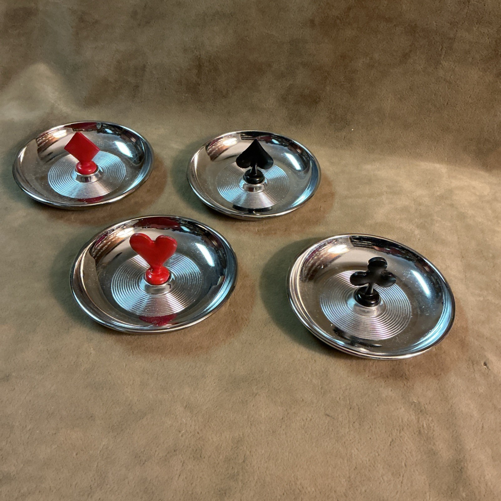 Vintage Irvinware chrome plate card suits bridge ashtray lot four