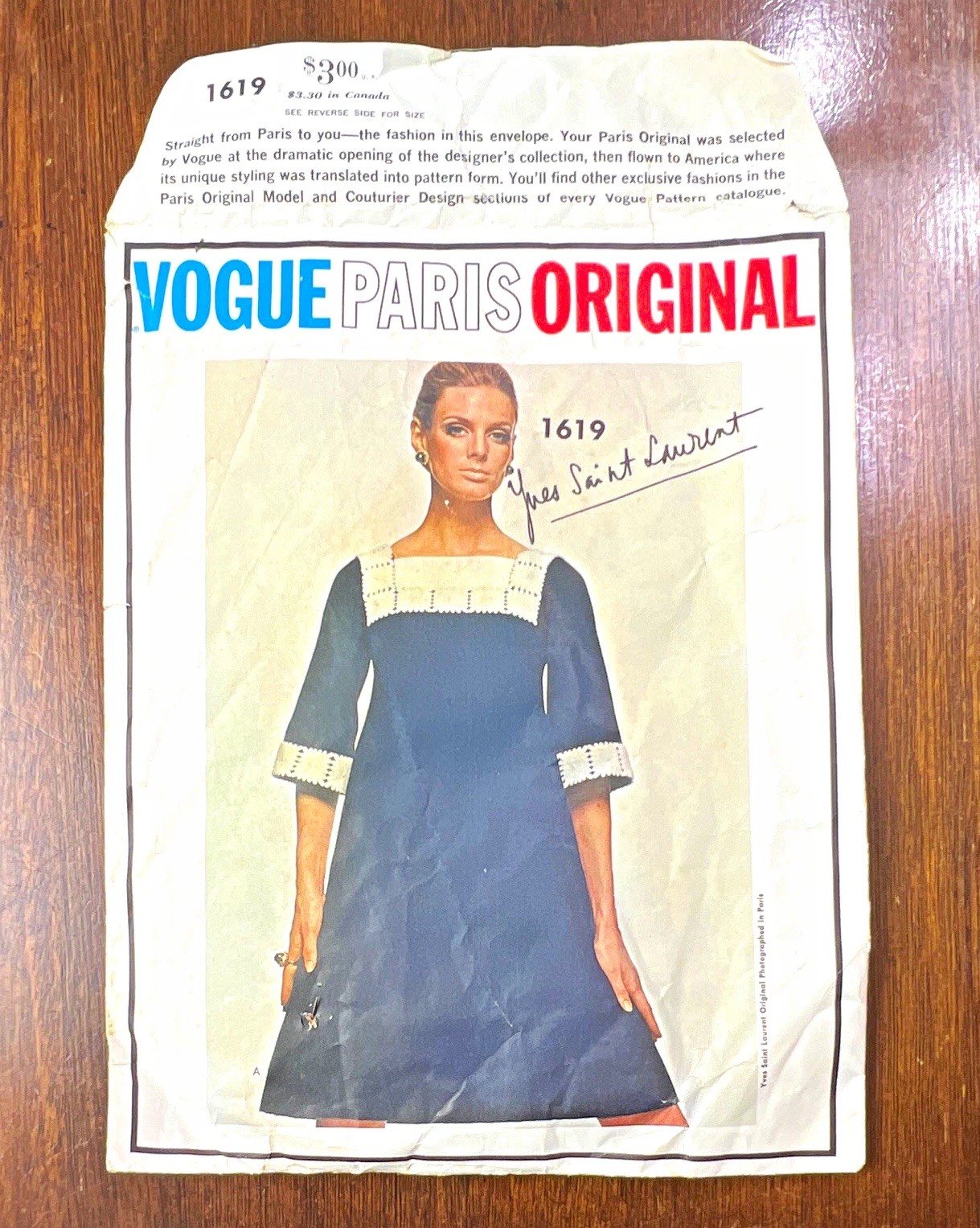 Vogue Paris Original 1619 Yves Saint Laurent Women\'s One-Piece Dress Pattern