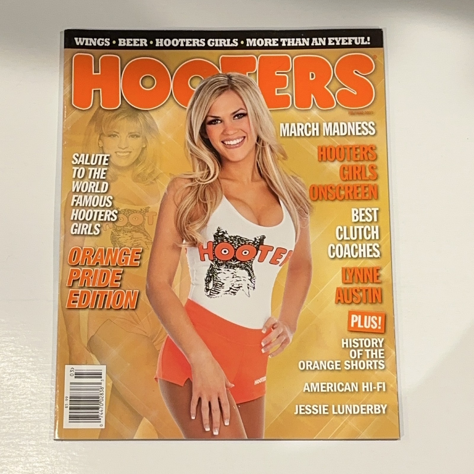 Hooters Magazine Orange Pride Edition Feb/March 2011
