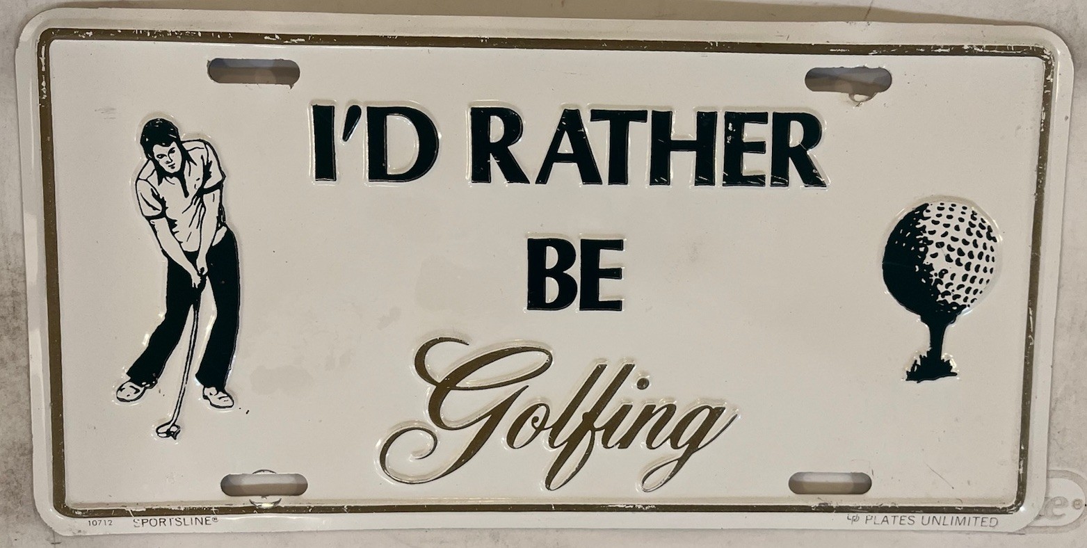 PASSIONATE GOLFER ALWAYS ON GOLF COURSE license plate Love Fun Golfing Putter