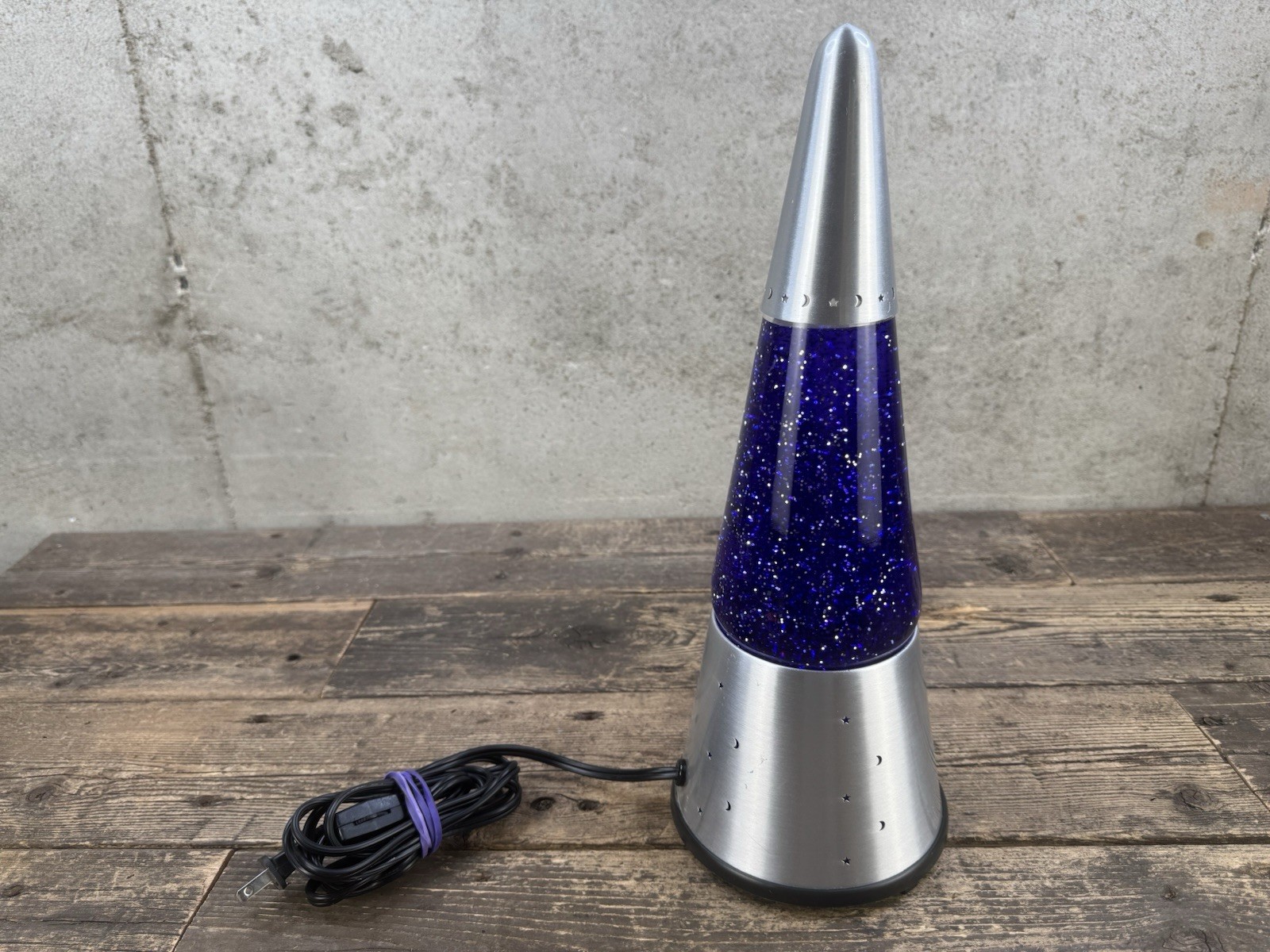 Vintage Lava Lamp Purple Starlight Wizzard Glitter