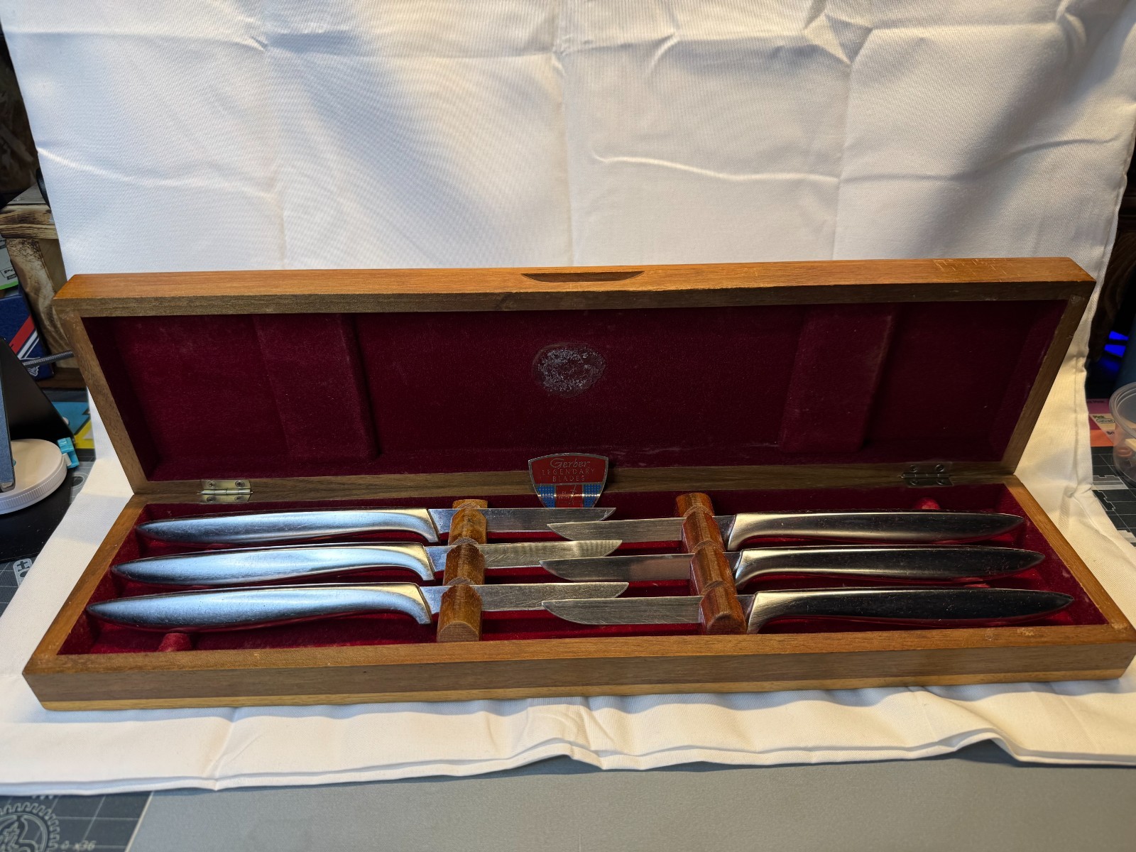 Vintage Set Of 6 Knife Gerber Legendary Blades 