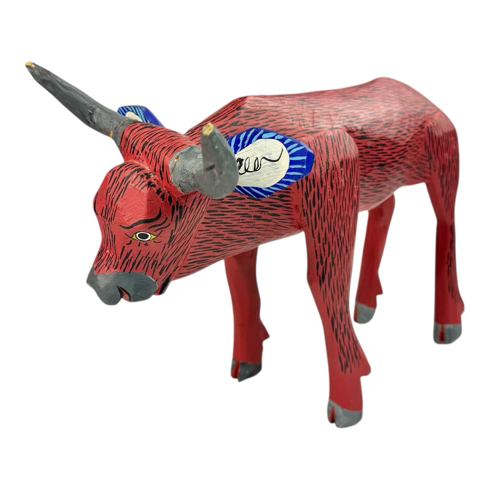 Zenen Fuentes, Bull, SIGNED, Oaxaca, Mexico, Alebrije, Oaxacan Carved Red - Flaw Zenen Fuentes, Bull, SIGNED, Oaxaca, Mexico, Alebrije, Oaxacan Carved Red - Flaw
