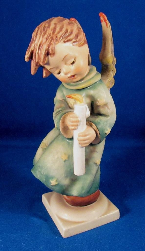 Vintage M J / M I Hummel HEAVENLY ANGEL #21 / I GOEBEL® Germany 7\