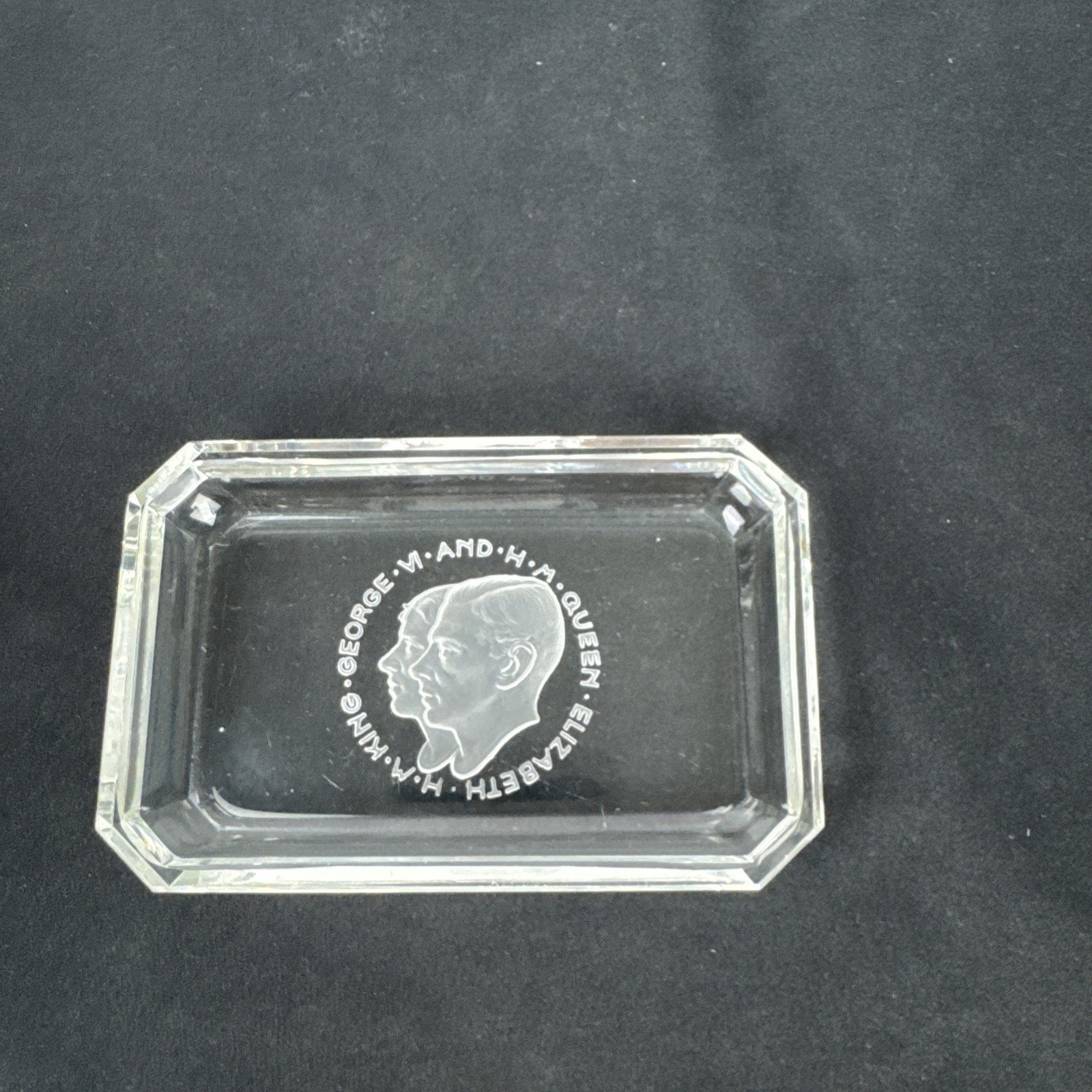 Vtg. British Royal  Glass Dish/Ashtray King George VI and Queen Elizabeth