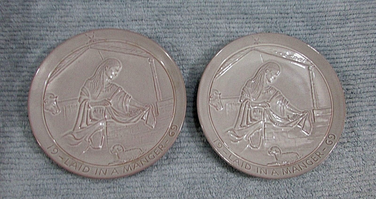 Pair old 1969 Laid In A Manger Baby Jesus Mary Frankoma Pottery Plates FREE S/H
