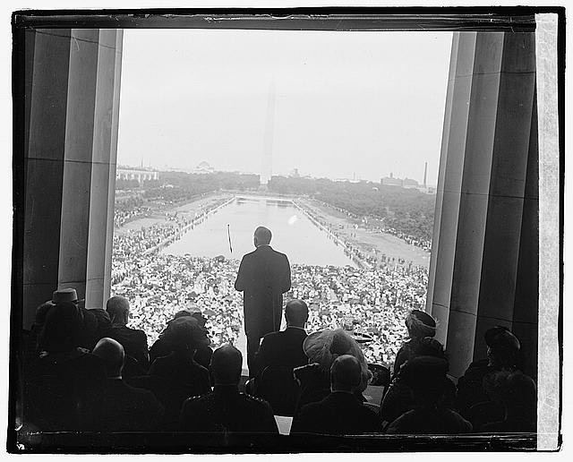 Photo:Lincoln Memorial Dedication Washington DC Crowd 1922