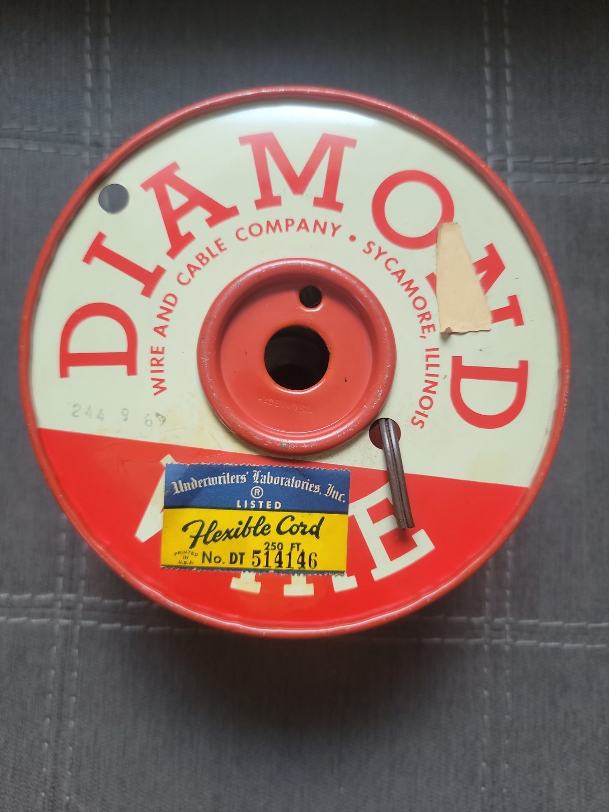 VTG. DIAMOND Wire And Cable Company Wire Spool. Small Amount Of Wire VTG. DIAMOND Wire And Cable Company Wire Spool. Small Amount Of Wire