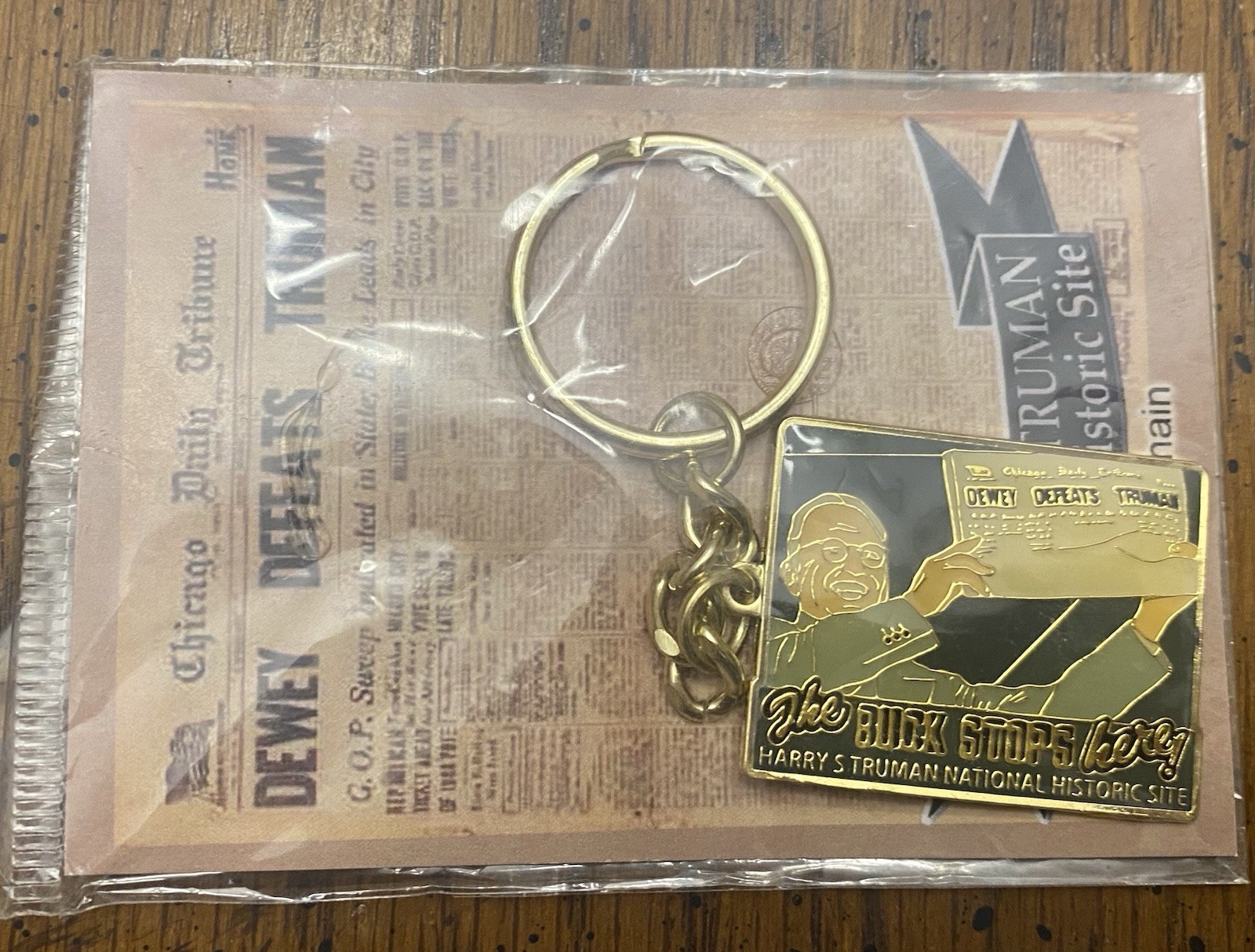 DEWEY DEFEATS TRUMAN Enamel Gold Tone Keychain Ring