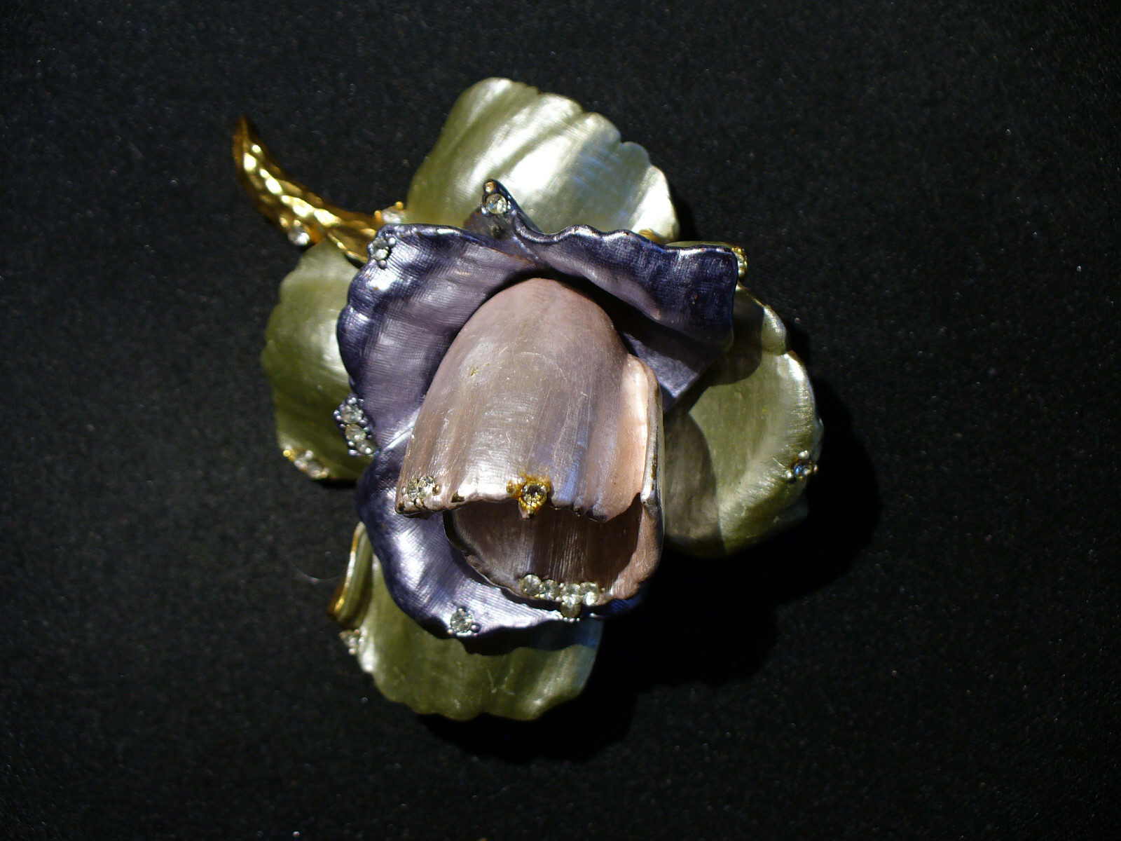 Massive Painted Floral Gilt & Rhinestone Pin Brooch Massive Painted Floral Gilt & Rhinestone Pin Brooch