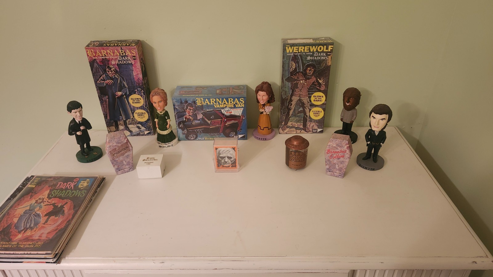 DARK SHADOWS LOT