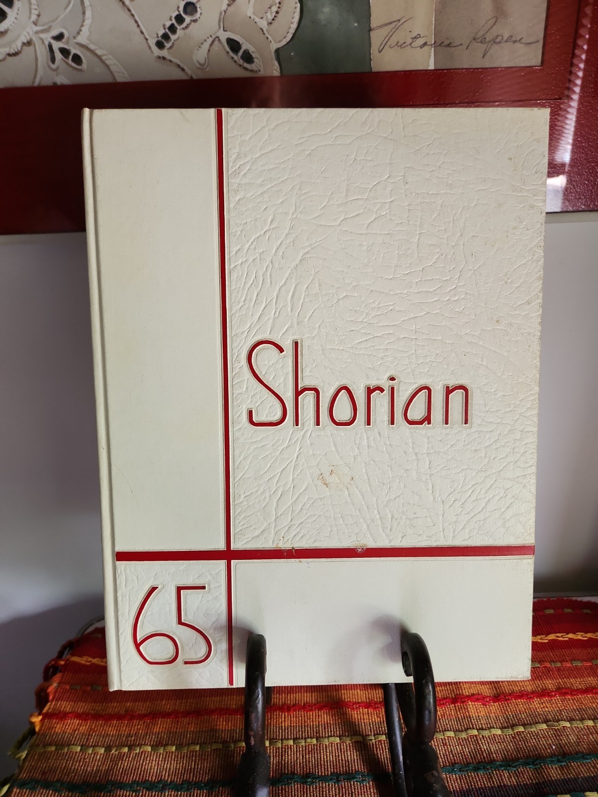 1965 LAKE SHORE HIGH SCHOOL 13 MILE ROAD Yearbook Shorian ST.CLAIR SHORES Mi 1965 LAKE SHORE HIGH SCHOOL 13 MILE ROAD Yearbook Shorian ST.CLAIR SHORES Mi