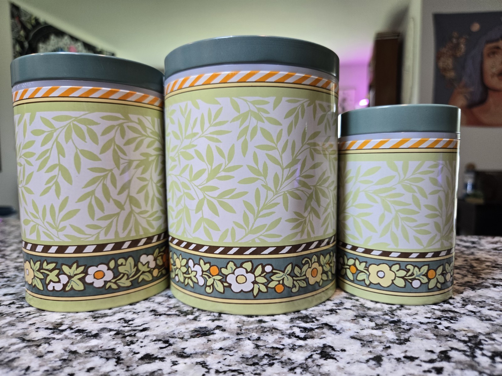 Vintage Pat Albeck National Trust Tin Set of Three Bird Nest Floral Containers
