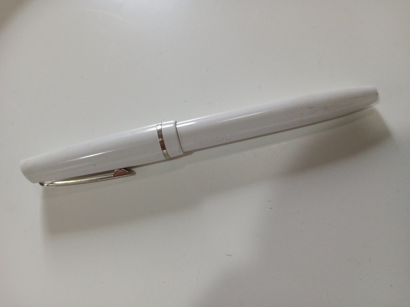 Vintage 1950s Osmiroid Music Nib White Lever-Fill Fountain Pen Made In England 