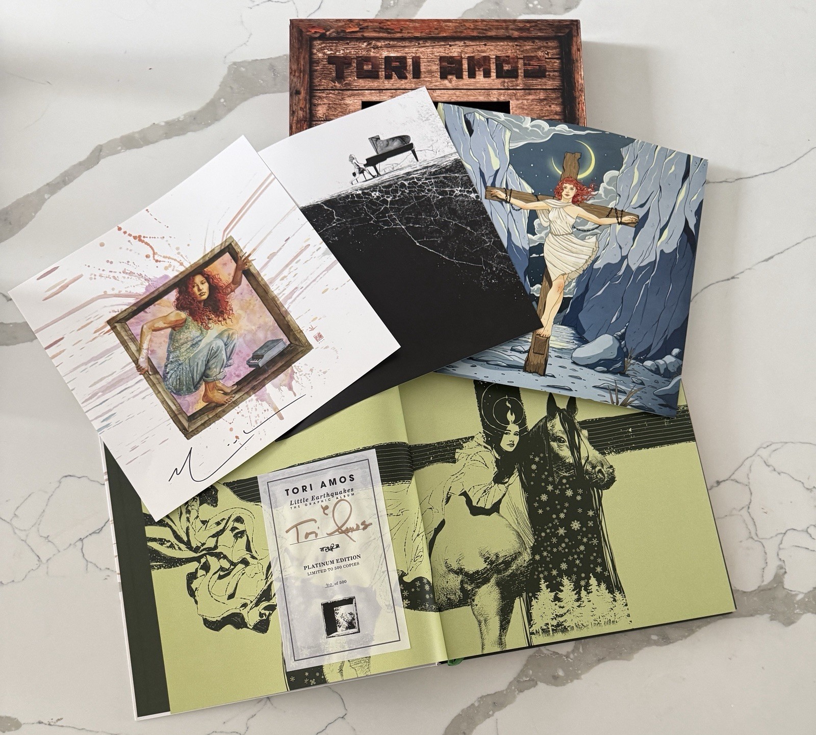 Tori Amos Little Earthquakes Graphic Album Z2 Comics Platinum Edition SIGNED LE