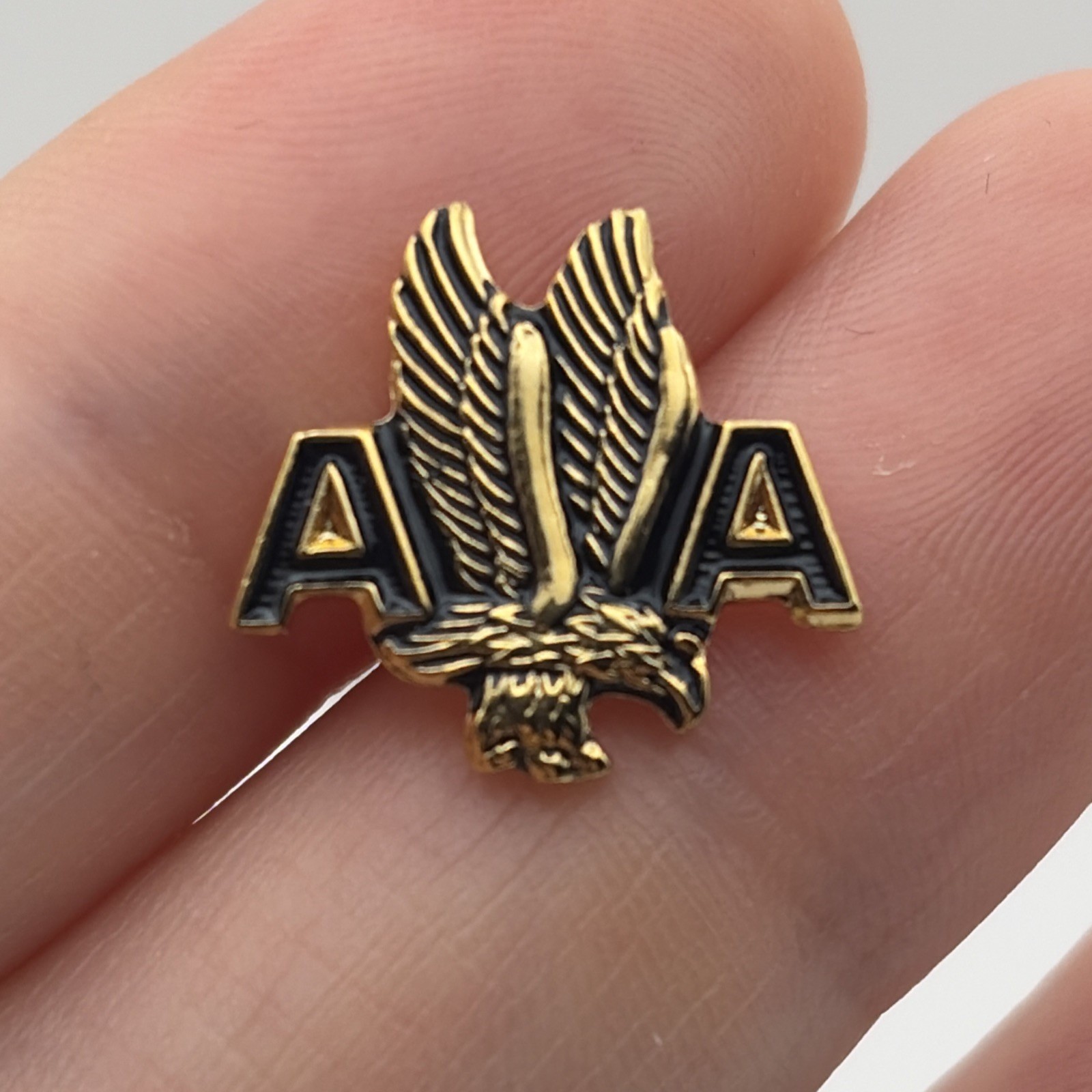 American Airlines Eagle Logo Gold Tone AA Collectible Employee Lapel Hat Pin
