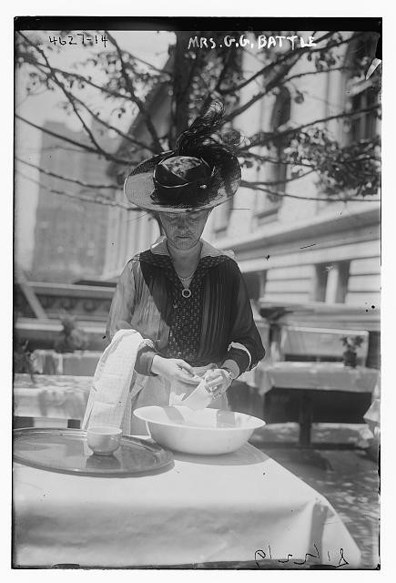 Photo:Mrs. G.G. Battle