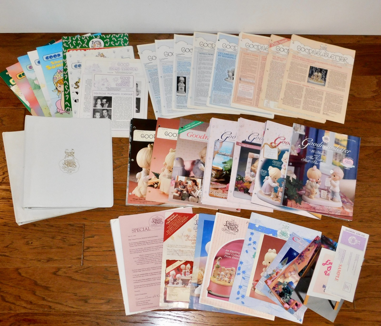 HUGE LOT Precious Moments GoodNewsLetters Parade Binders 80-90\'s Kids Activity