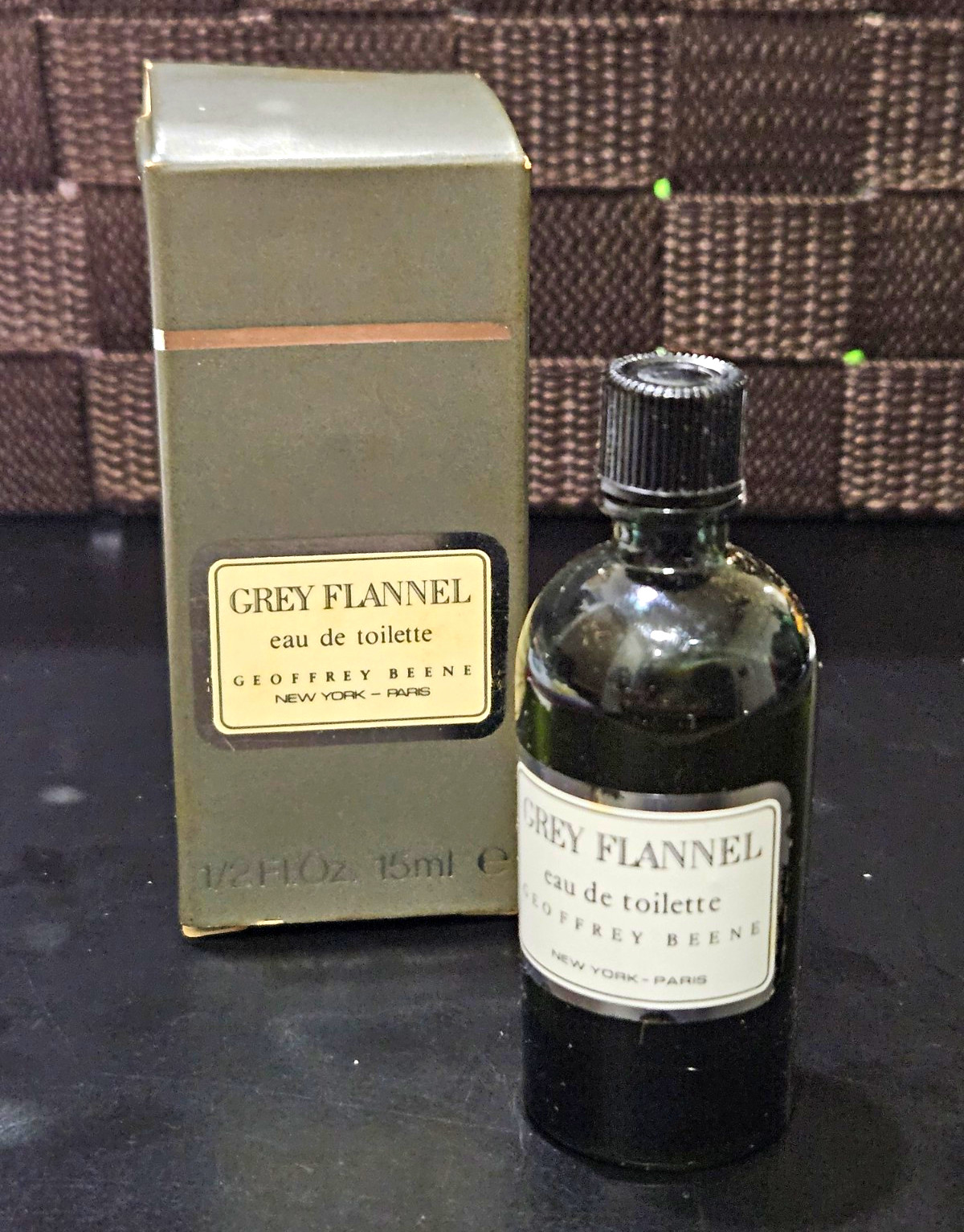 VINTAGE Grey Flannel Geoffrey Beene 1993 Cologne Splash 15ml 0.5oz Mini Box NOS