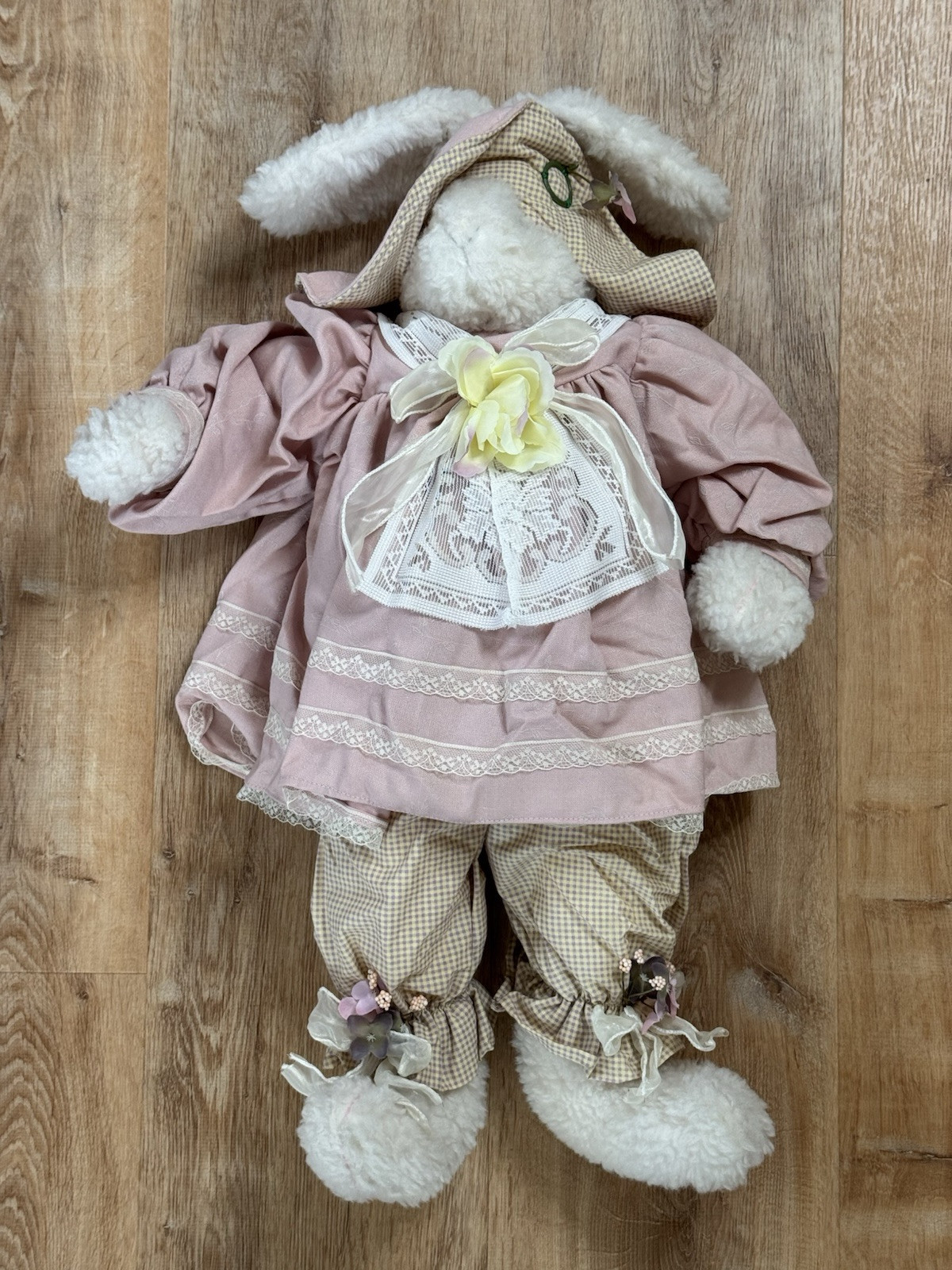 Vintage Large Bunny Rabbit Shelf Sitter Plush Shih Ying Pink Dress Easter 24” Vintage Large Bunny Rabbit Shelf Sitter Plush Shih Ying Pink Dress Easter 24”