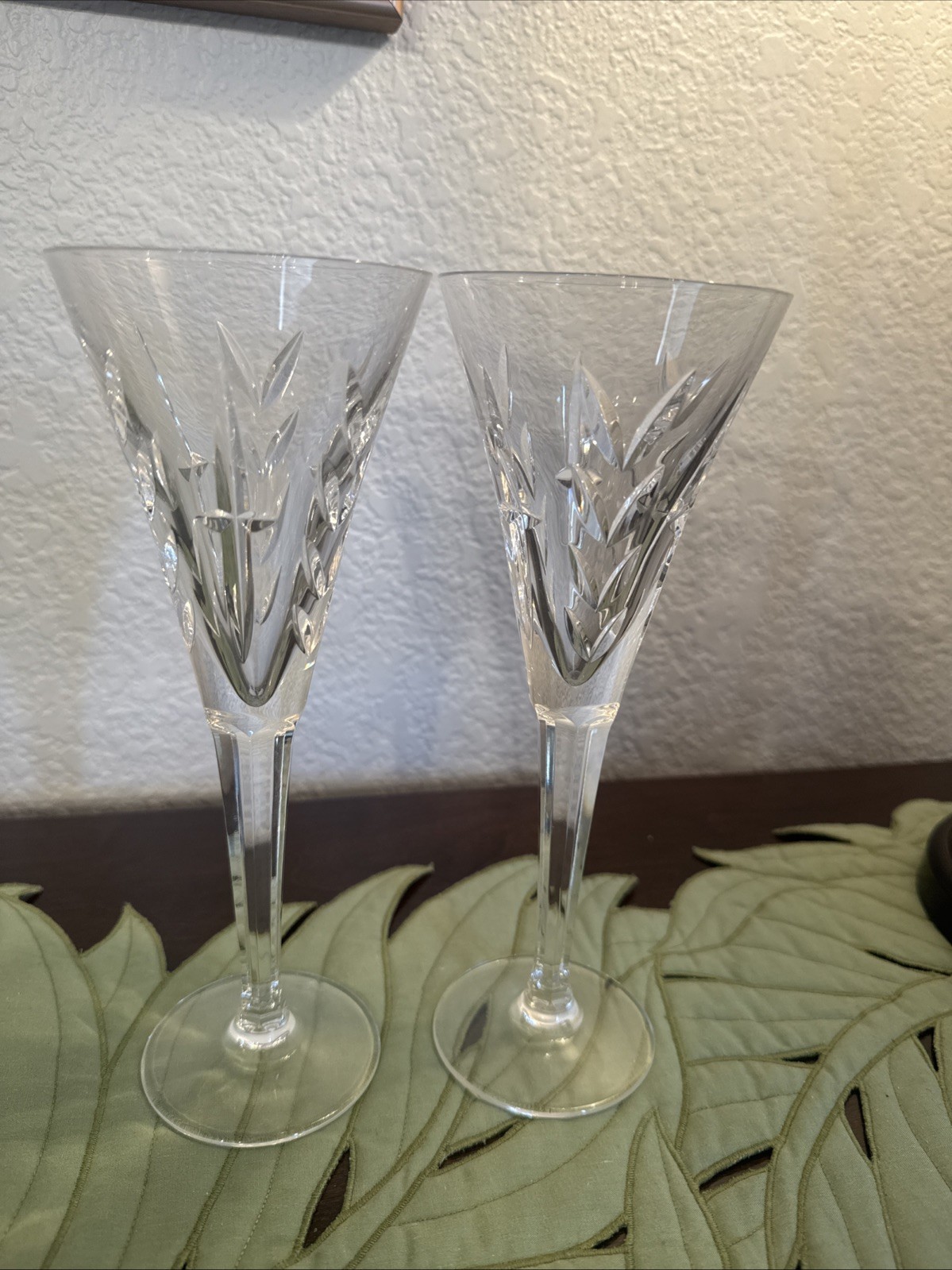 WATERFORD 2 Crystal Lincoln Stemmed Champagne Flutes