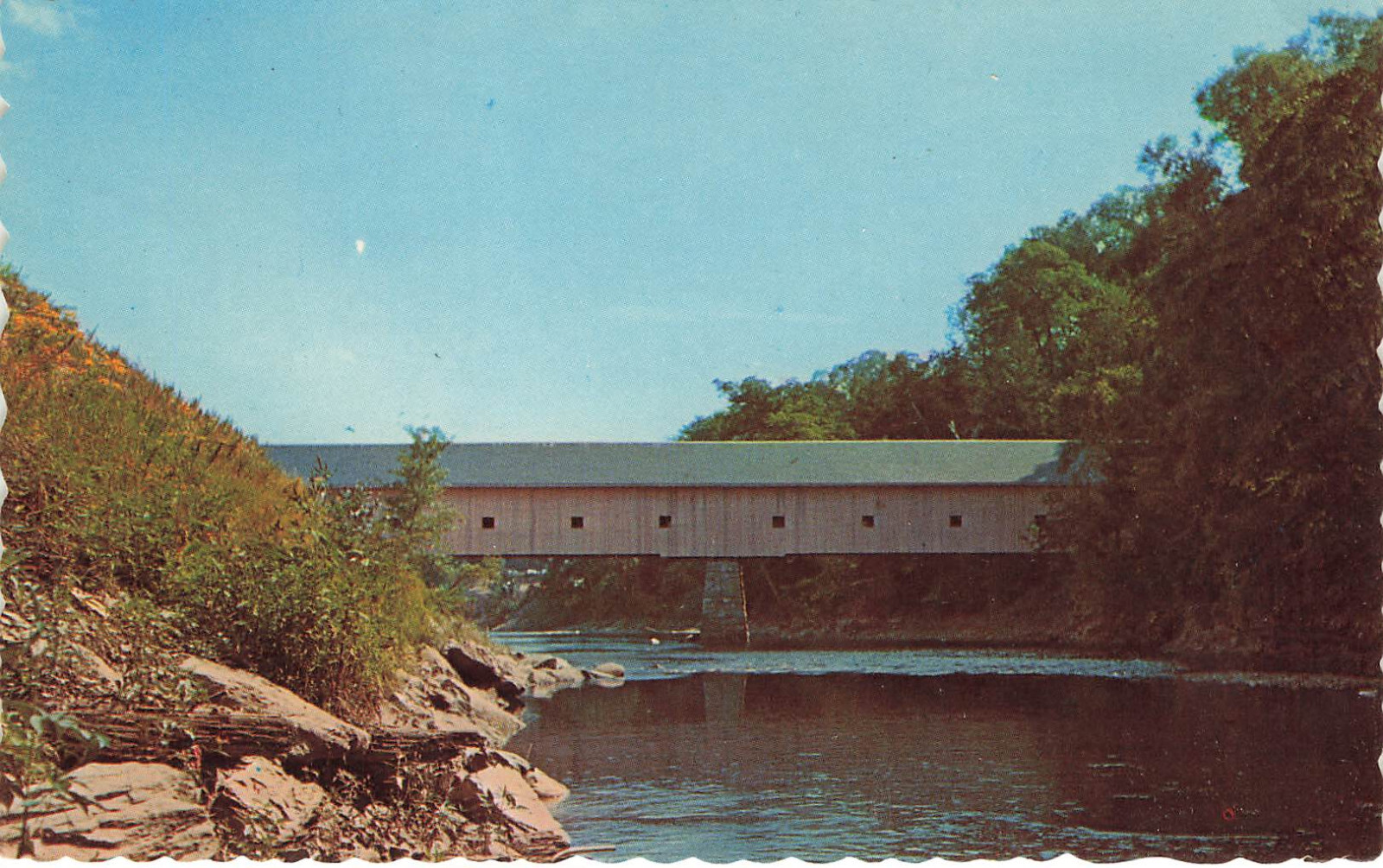 MORSE COVERED BRIDGE OVER KENDUSKEOG STREAM POSTCARD BANGOR ME MAINE 1960s MORSE COVERED BRIDGE OVER KENDUSKEOG STREAM POSTCARD BANGOR ME MAINE 1960s