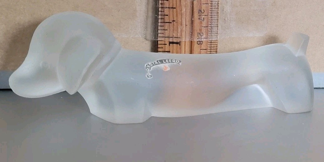 Vintage LUCIENNE BLOCH LEERDAM SATIN FINISHED GLASS DACHSUND PRE 1950s Vintage LUCIENNE BLOCH LEERDAM SATIN FINISHED GLASS DACHSUND PRE 1950s