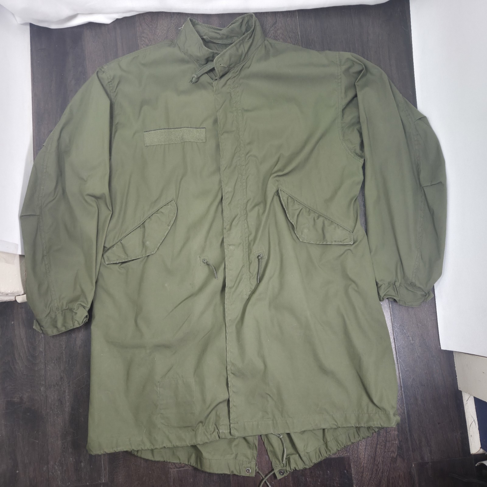 Vintage 1974 US Military M-65 Fishtail Parka Extreme Cold Weather Jacket Medium Vintage 1974 US Military M-65 Fishtail Parka Extreme Cold Weather Jacket Medium