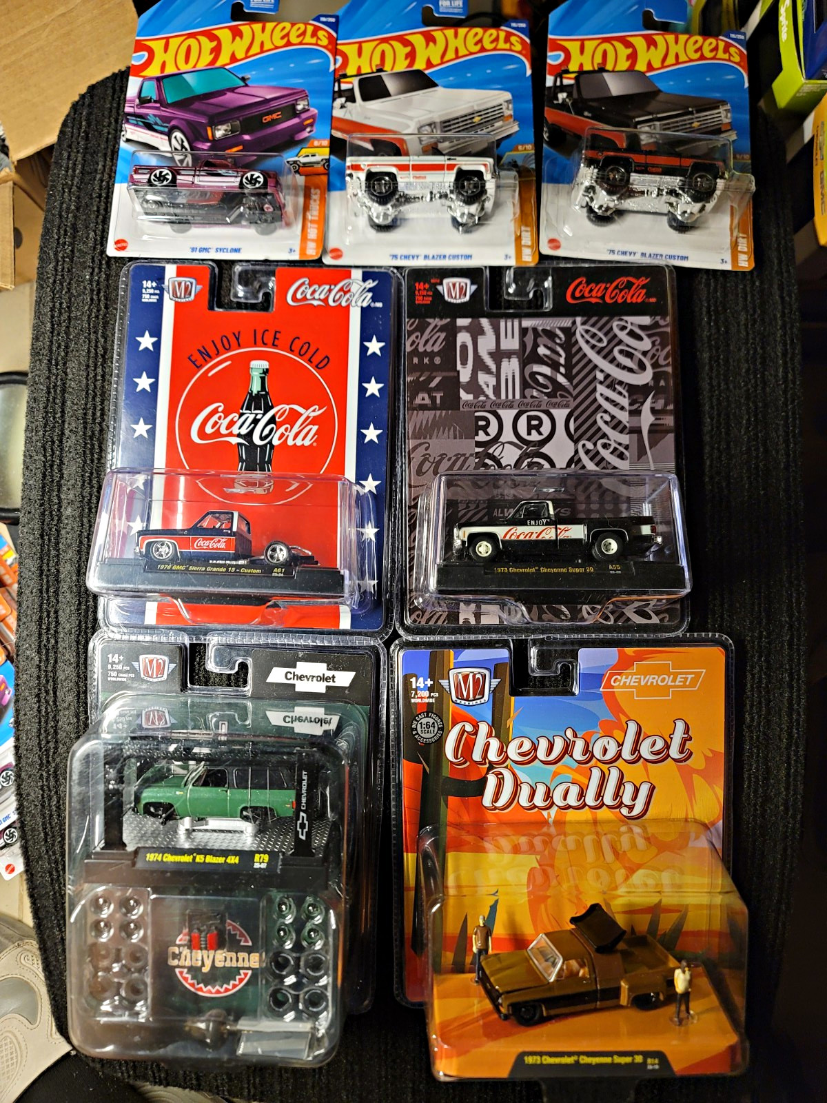 Coca-Cola M2 Machines 1:64 Diecast Vehicle Lot, Multicolor Soda Theme