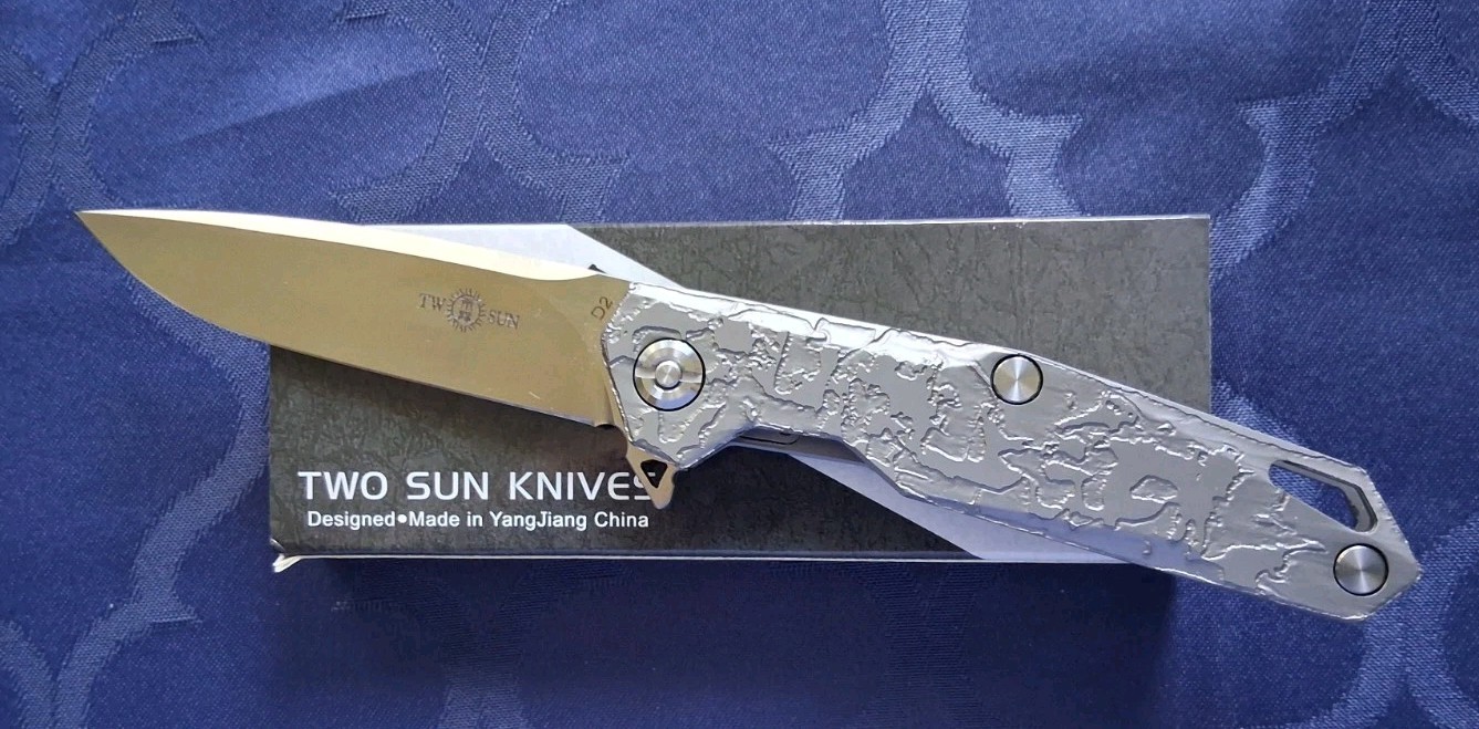 *NEW*🔥 TWO SUN Folding Knife w/Titanium Handle & D2 Blade TS21-Etching  