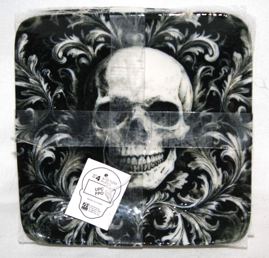 ZRIKE Haunted Skulls & Ferns Scary Halloween 5\